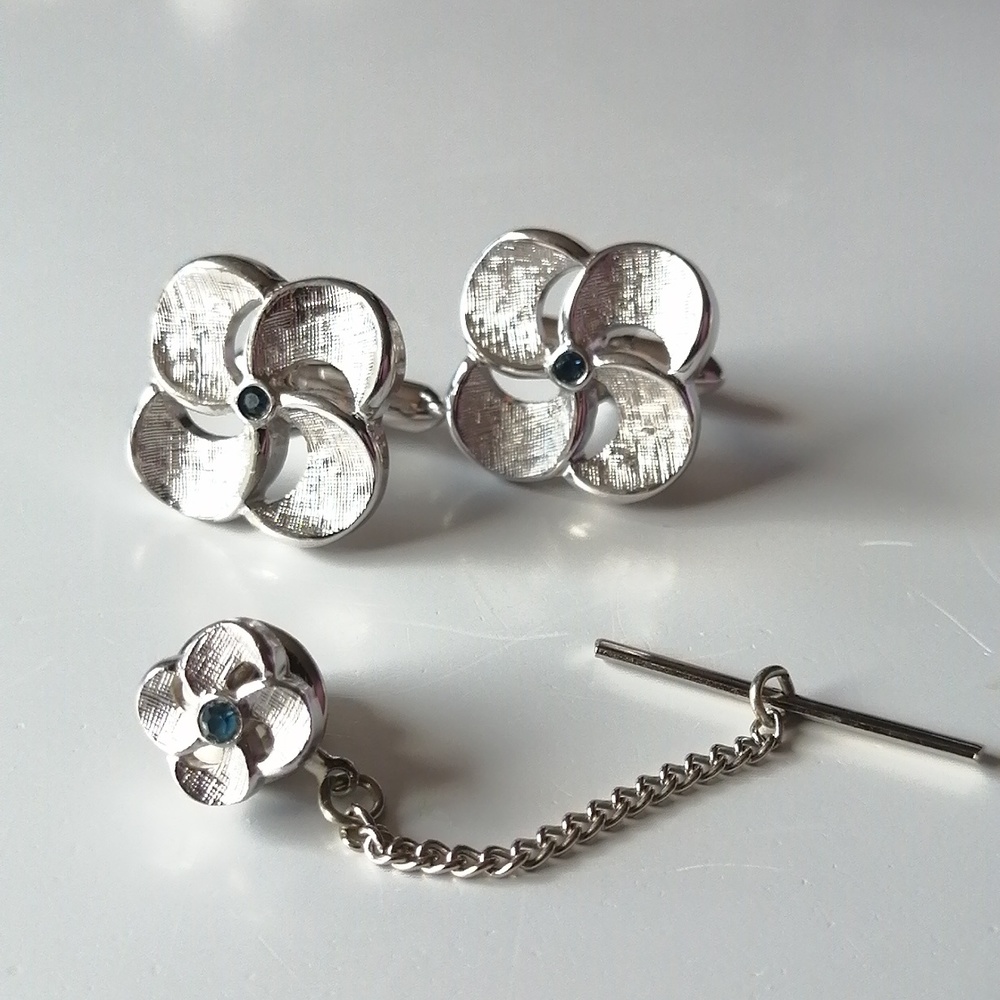 Swank Vintage Silvertone Blue Rhinestone Cufflinks Tie Tack Pin Matching Set